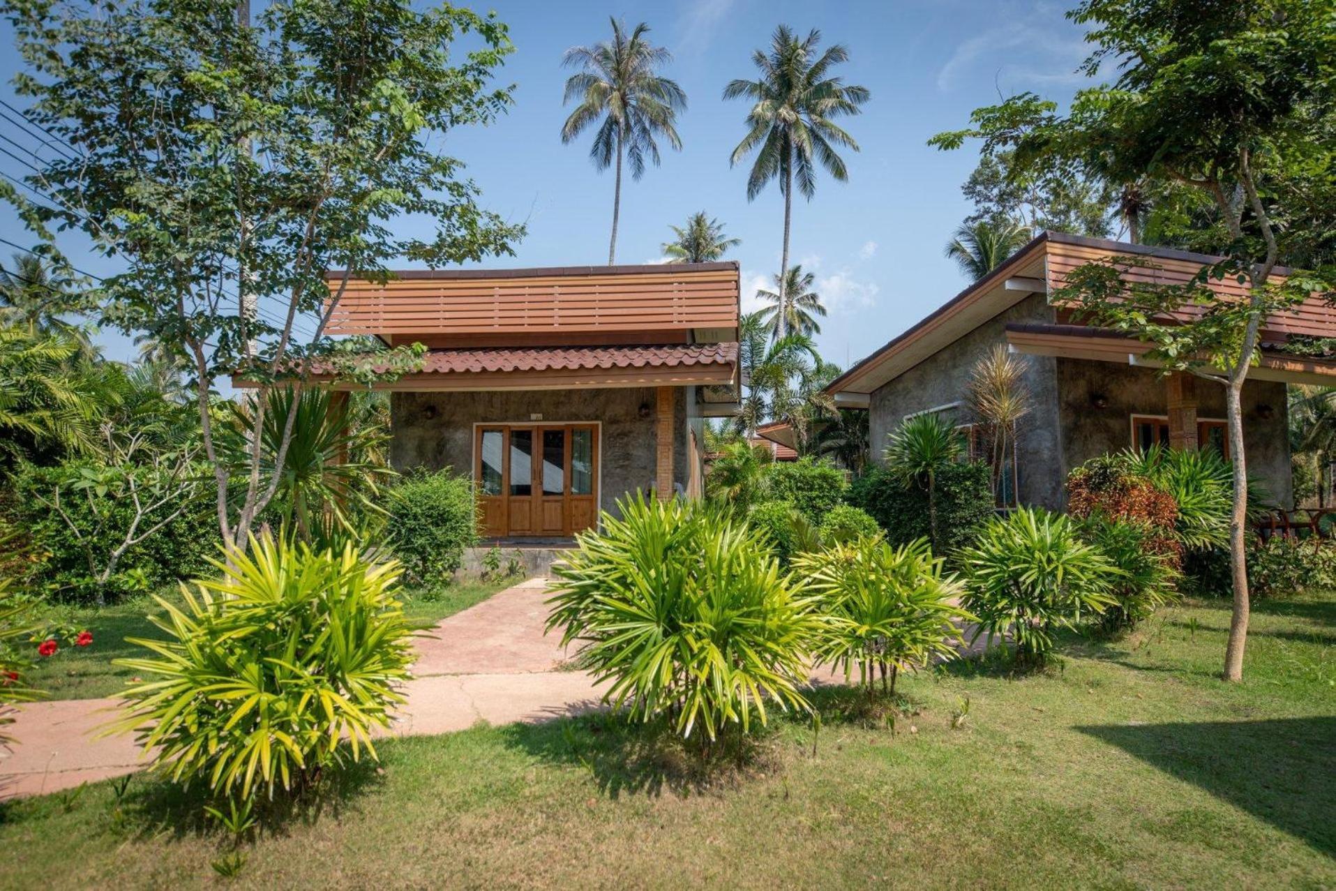 Seafar Resort Ko Kut Exterior foto
